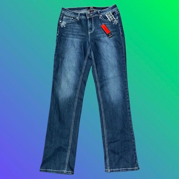 NWT Bedazzled Earl Straight Leg Jeans Size 10 - Picture 1 of 6